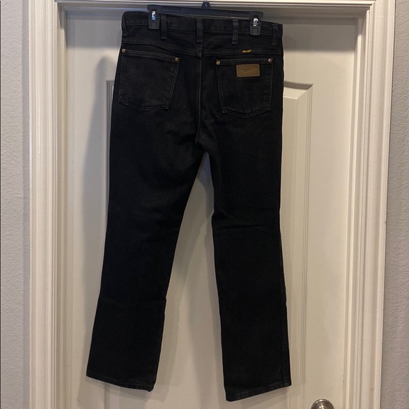 Wrangler Jeans - Picture 2 of 4